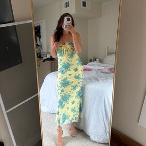 Selfie Leslie Strapless Yellow and Blue Dress